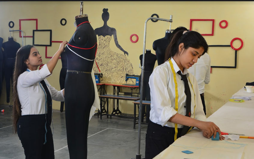 B.FAD. - Bachelor of Fashion and Apparel Design